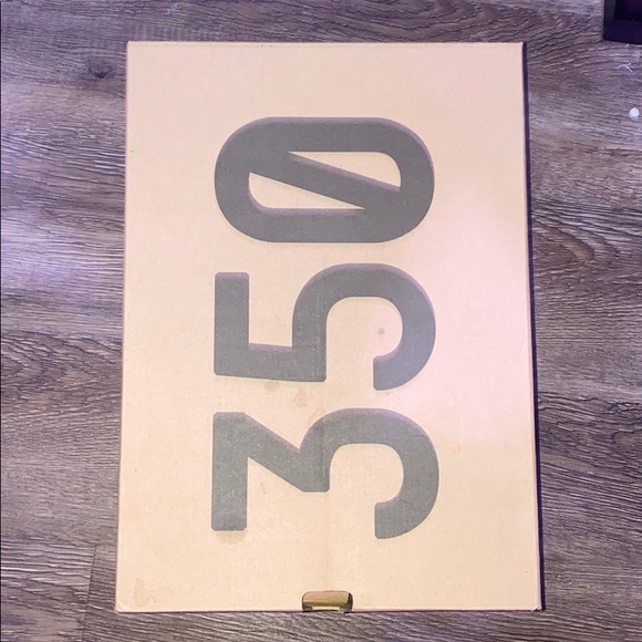 Yeezy 350 v2 Cinders main image 6